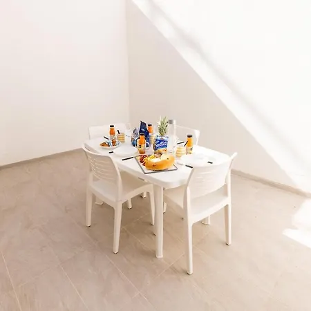 Shakkei 2 Bedroom Swieqi * Is-Swieqi