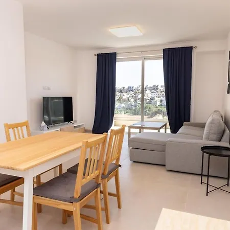 Shakkei 2 Bedroom Swieqi