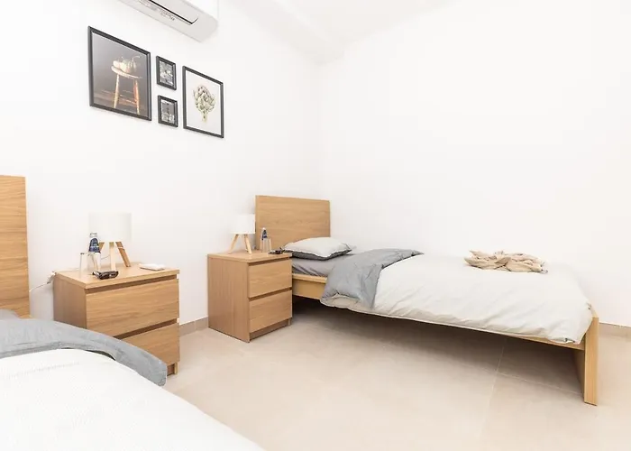 Shakkei 2 Bedroom Swieqi Appartement Is-Swieqi