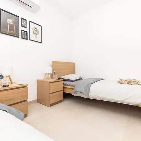 Shakkei 2 Bedroom Swieqi Appartement Is-Swieqi