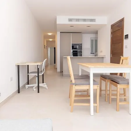 Lägenhet Shakkei 2 Bedroom Swieqi Is-Swieqi