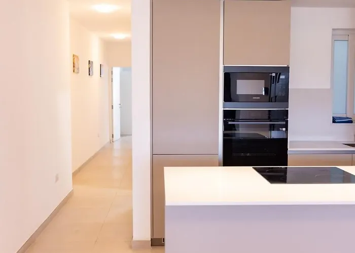 Apartman Shakkei 2 Bedroom Swieqi *