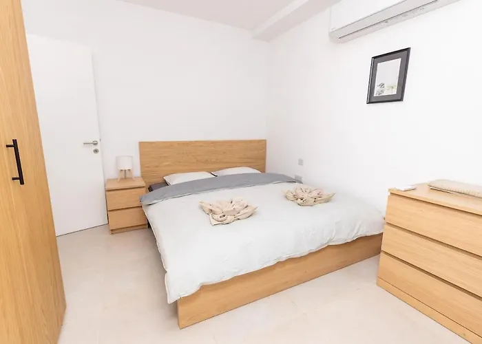 Shakkei 2 Bedroom Swieqi Apartman Is-Swieqi